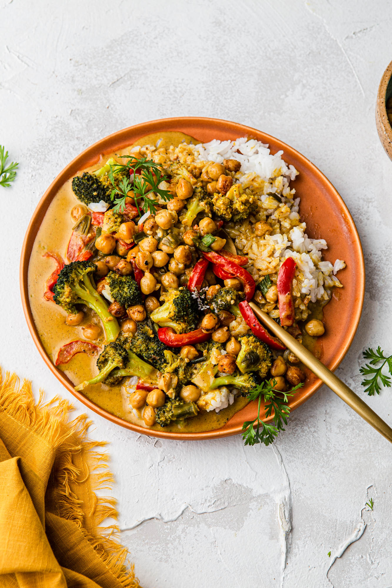 Vegan Thai Yellow Curry with Chickpeas - NattEats
