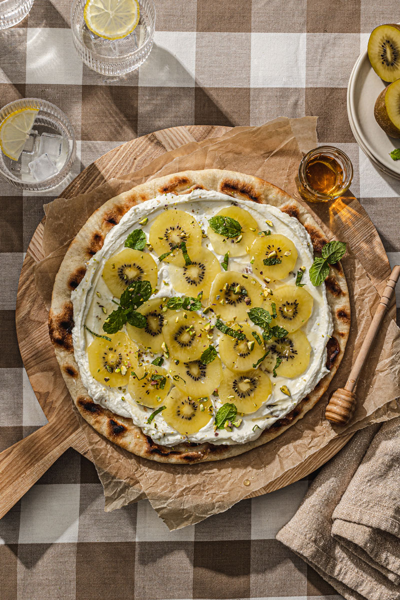 Whipped Goat Cheese Pizza with Kiwi natteats
