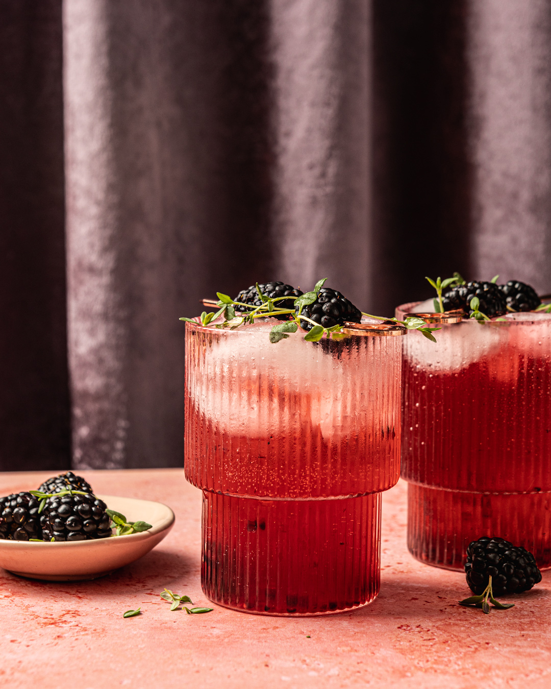 moijto with blackberries and thyme cocktail photography